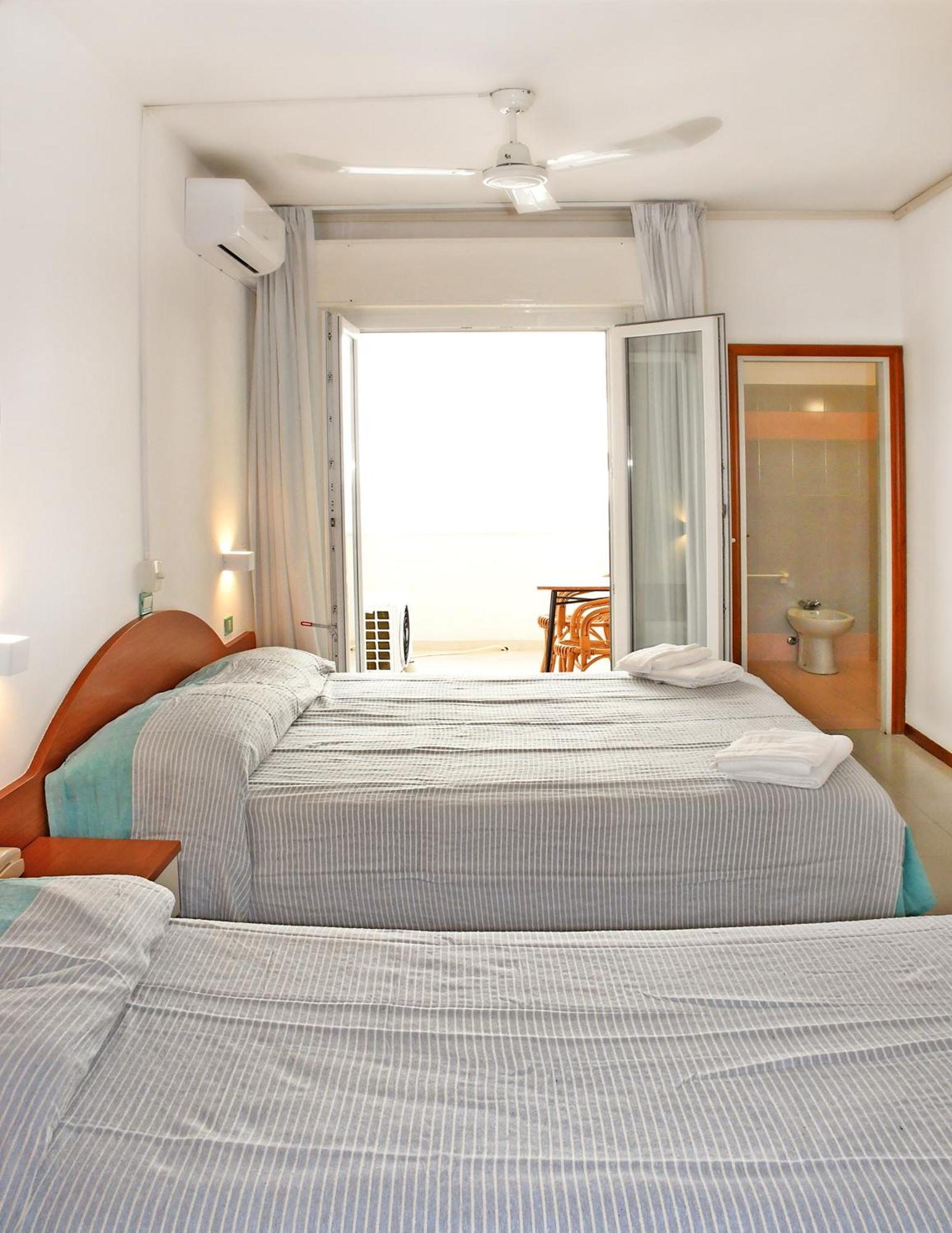 Hotel Exclusive In Pieno Centro - Nuova Gestione 2025 Riccione Eksteriør bilde