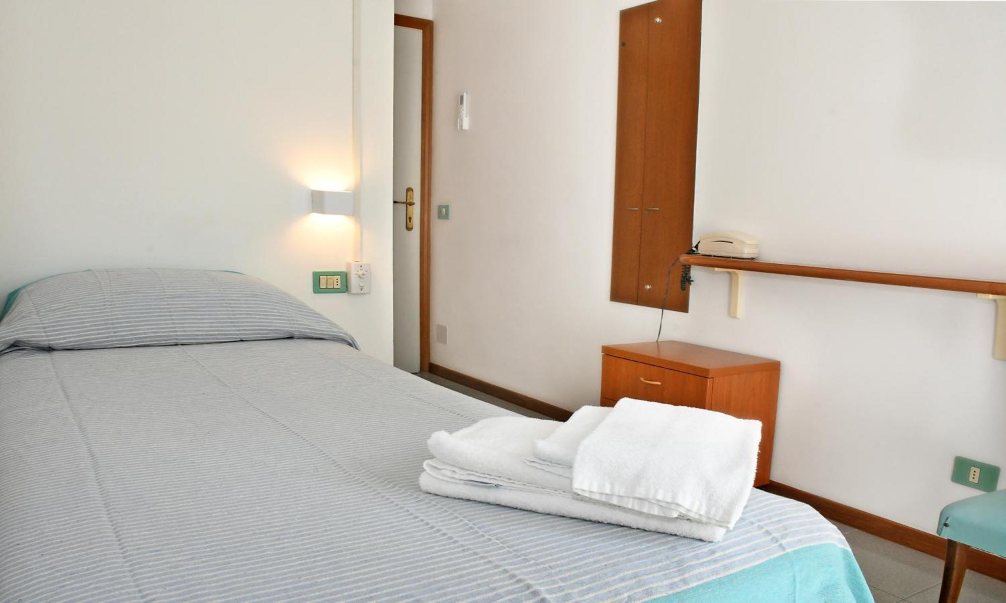 Hotel Exclusive In Pieno Centro - Nuova Gestione 2025 Riccione Eksteriør bilde